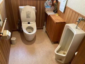 トイレ交換リフォーム＆板壁塗装工事：鹿児島県鹿屋市田淵町　K様邸